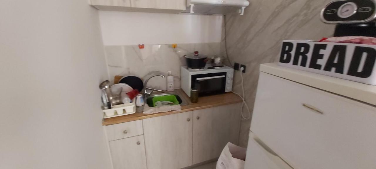 Azalea Garden Apartment With Mountain View Kremastí Екстериор снимка