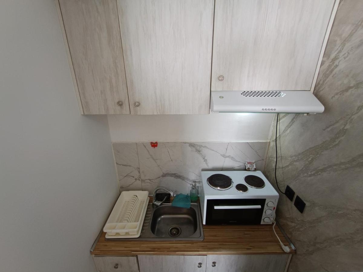 Azalea Garden Apartment With Mountain View Kremastí Екстериор снимка